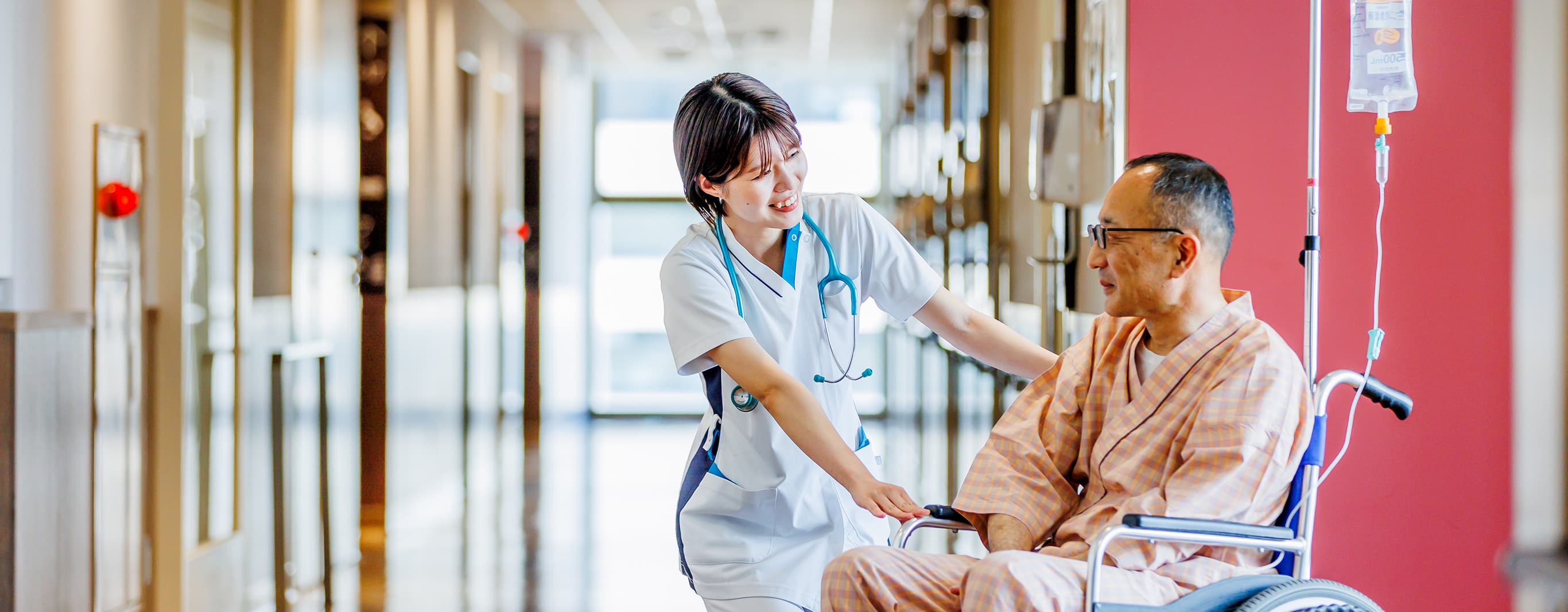 Hệ Thống Y Tế Nhật Bản: Cách Đi Khám Bệnh, Bảo Hiểm, Chi Phí
